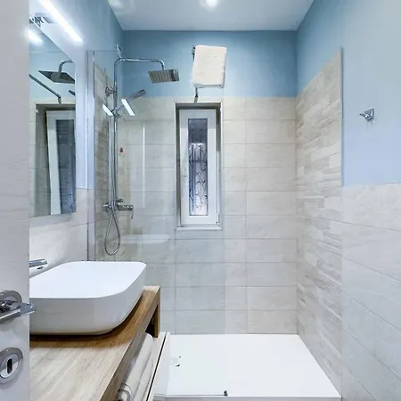 Quattrocchi's S Apartment *